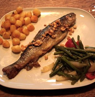 Gebakken forel met amandelen